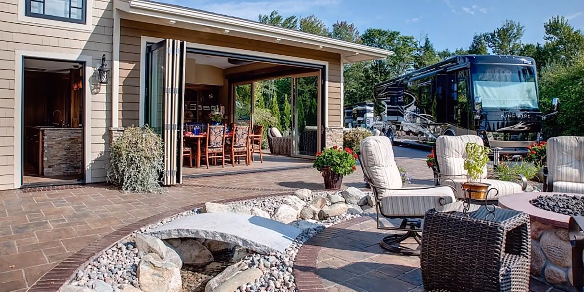 Hearthside Grove Motorcoach Resort